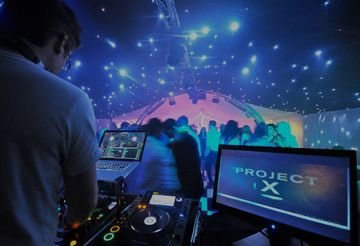 Concert & Entertainment